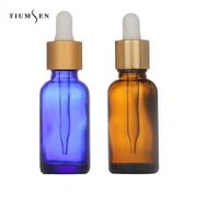 1 chai nhỏ giọt Oz gần tôi