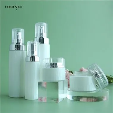 Chai chăm sóc da tùy chỉnh